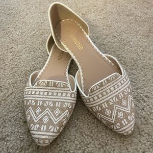 Modcloth Restricted Flats, size 8w